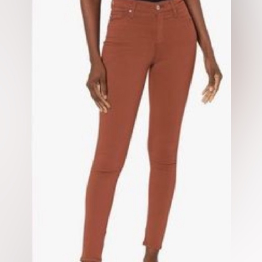 AG Farrah High Rise Sateen Skinny Ankle. NWT
